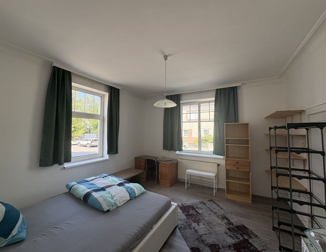 1-Zimmer in Wohngemeinschaft Für Arbeiter, im Zentrum von Wels
