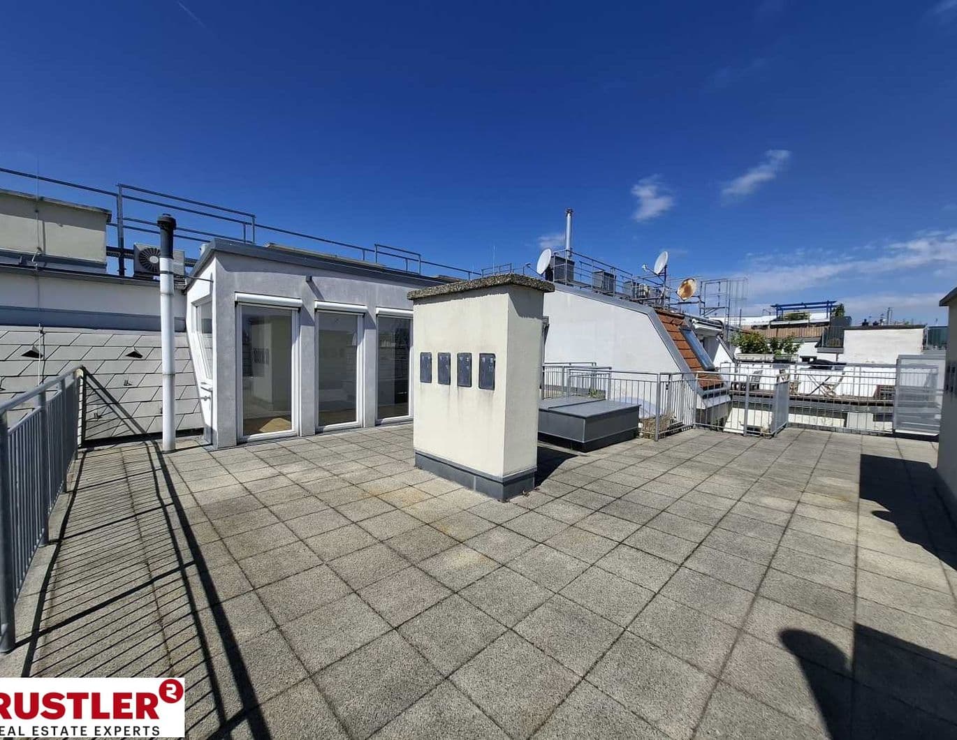 Klimatisiert - Dachterrasse und Wintergarten- Galerie