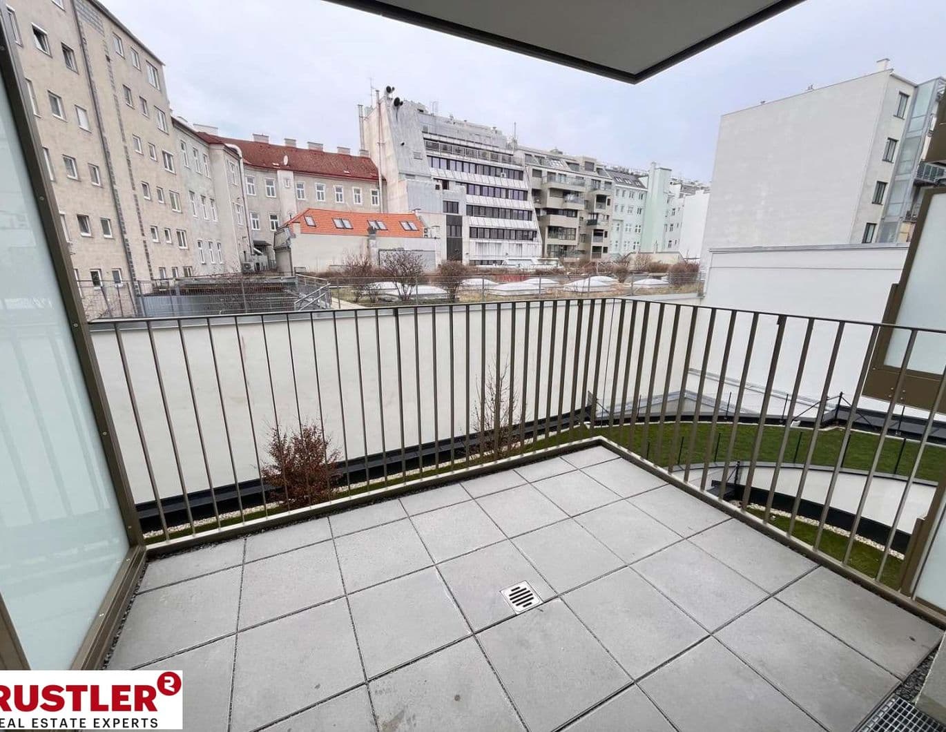 Top Neubauwohnung Beim Hauptbahnhof | Hofruhelage | Dachterrasse