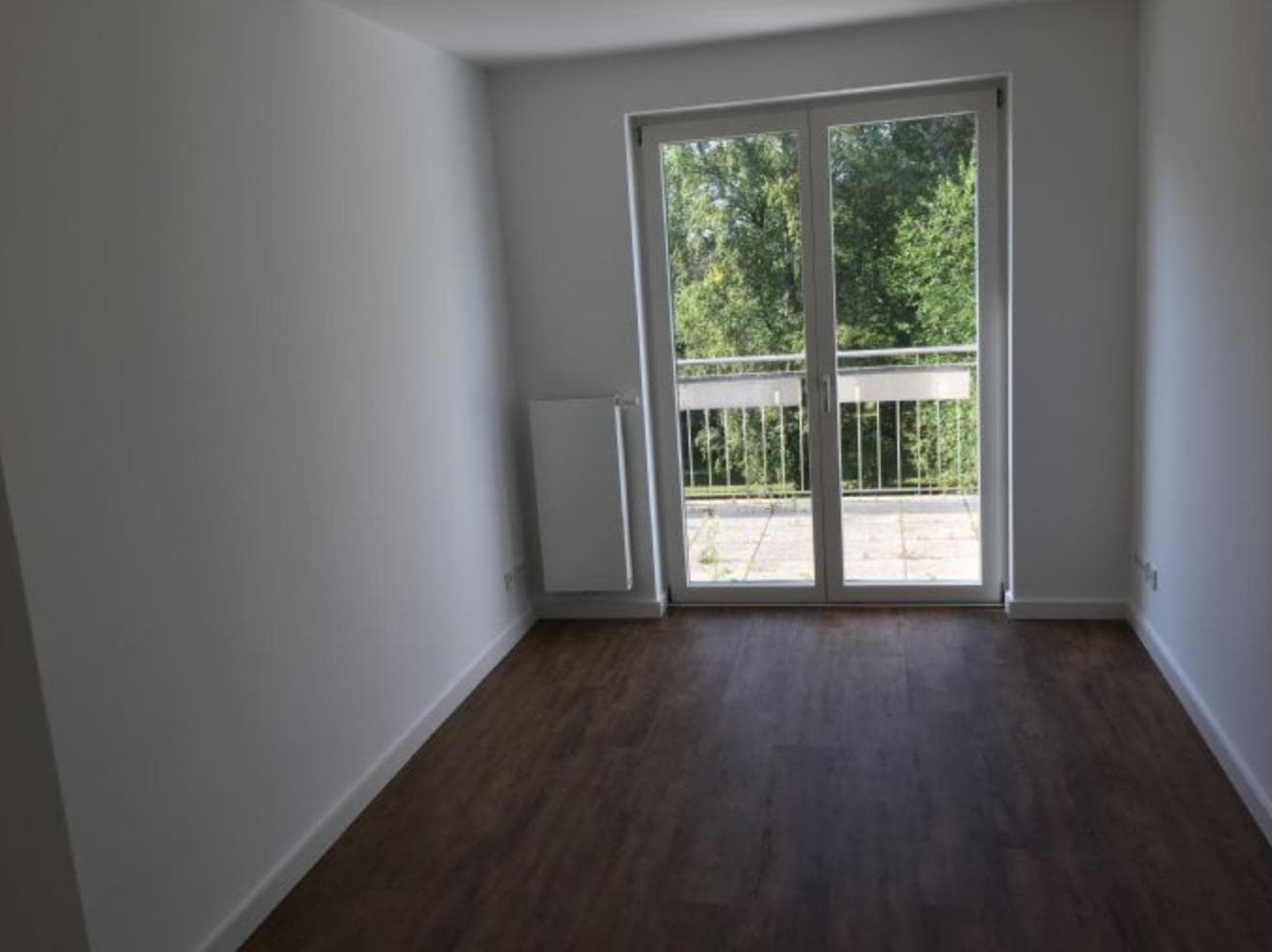 Provisionsfreie 3 Zimmerwohnung mit Terrasse in Stadzentrum