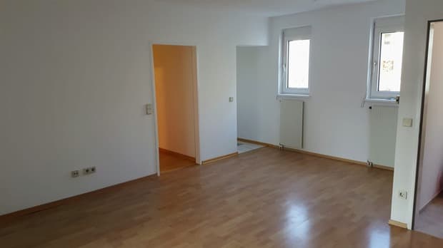 Wohnung in TOPLAGE - Balkon , Stockerau, inkl. Parkplatz