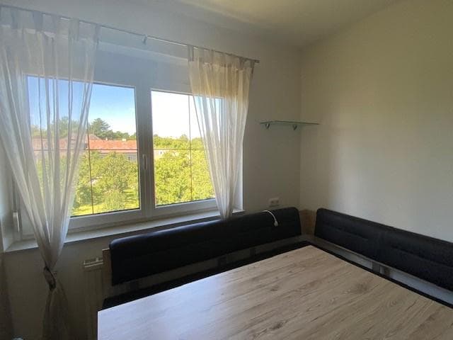 möblierte 2 Zimmer-Wohnung zur sofortigen Vermietung