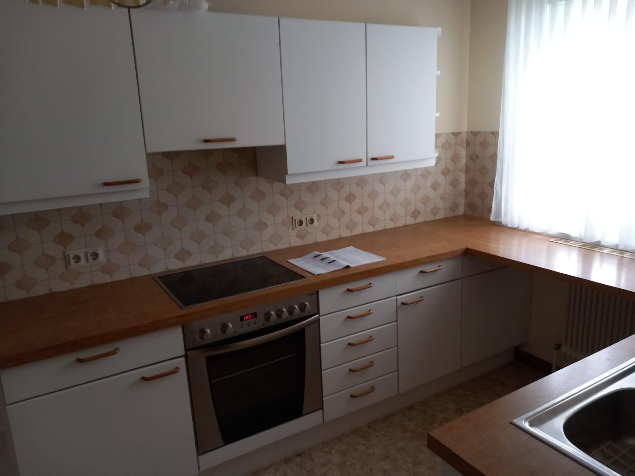 Wunderschöne helle Wohnung ab sofort zu vermieten, unmöbliert