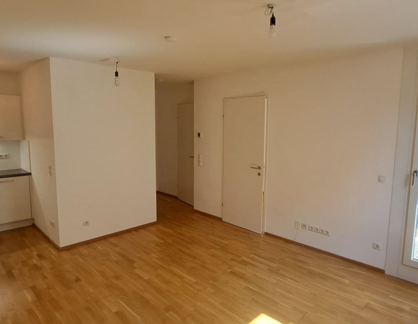 Loggiawohnung mit Perfekter Anbindung!