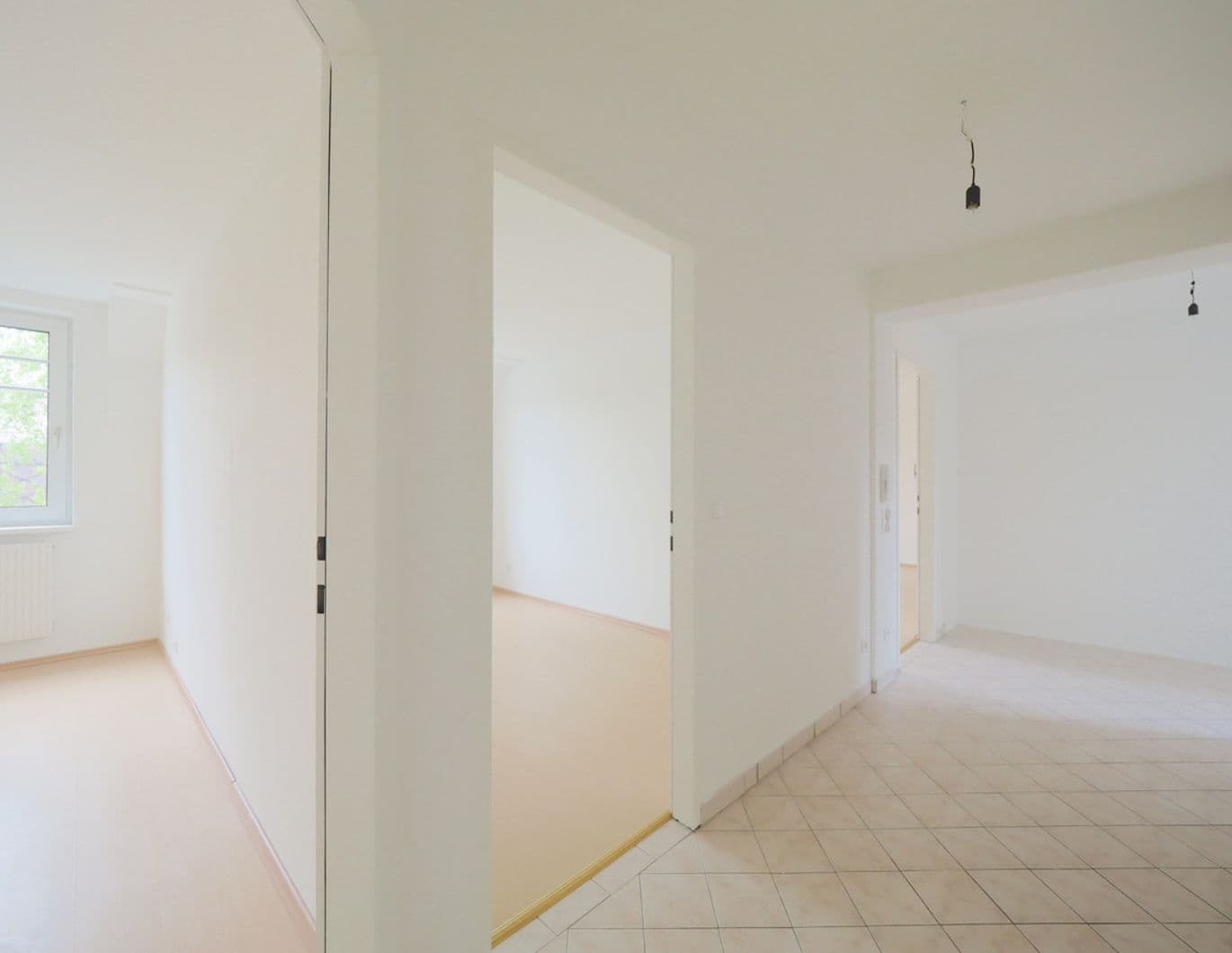 Wohnen in Brunn am Gebirge - 3 Zimmer mit Balkon, Eigenem Parkplatz und Tolle Infrastruktur!