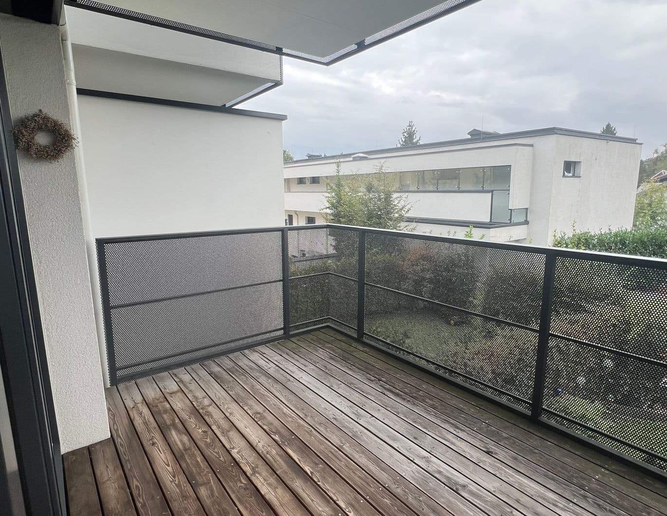 Großzügige 60 m² Wohnung mit Großer Terrasse & Garagenstellplatz in Guter Lage