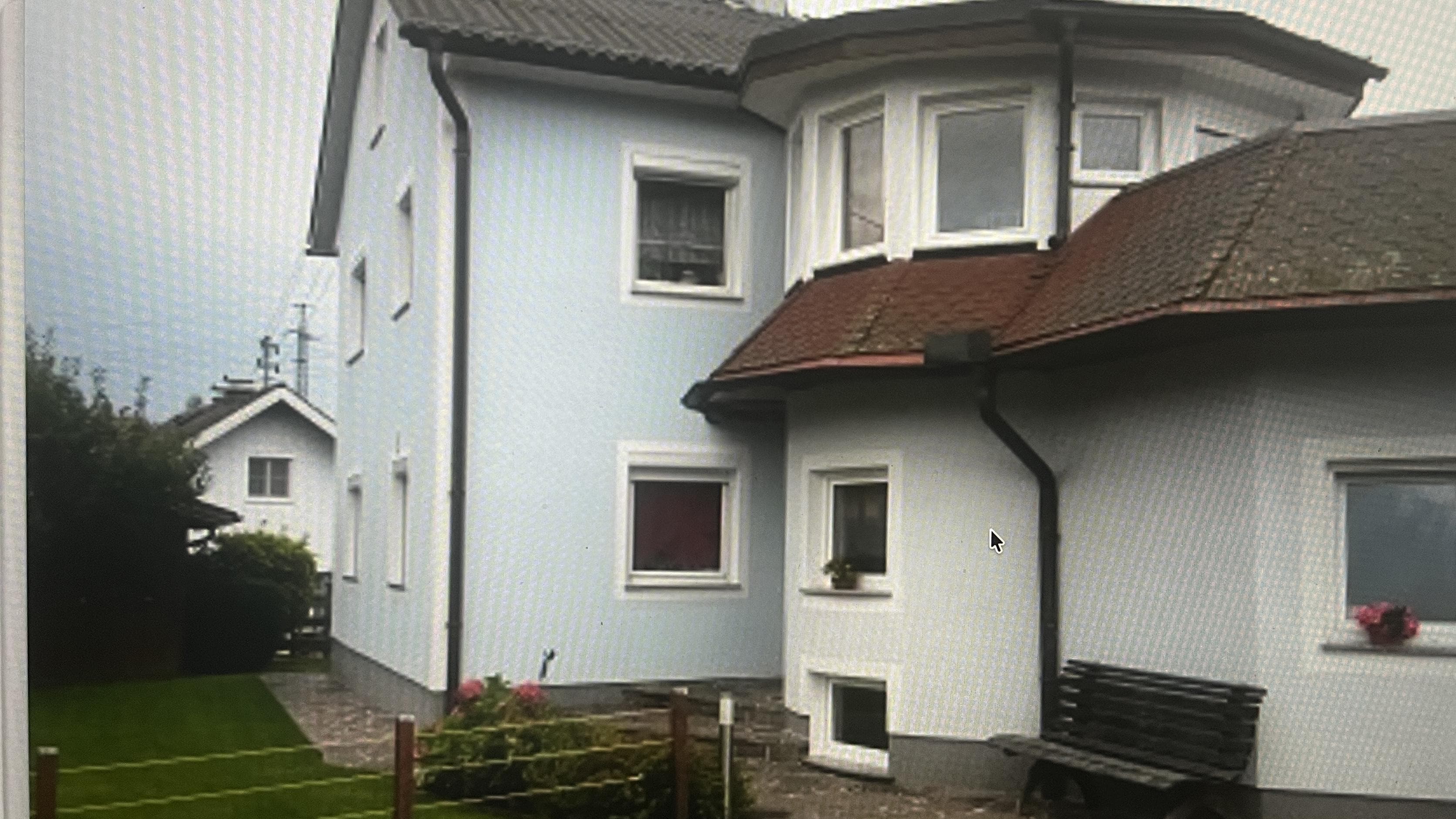 Wohnung im Privathaus im ersten Stock
