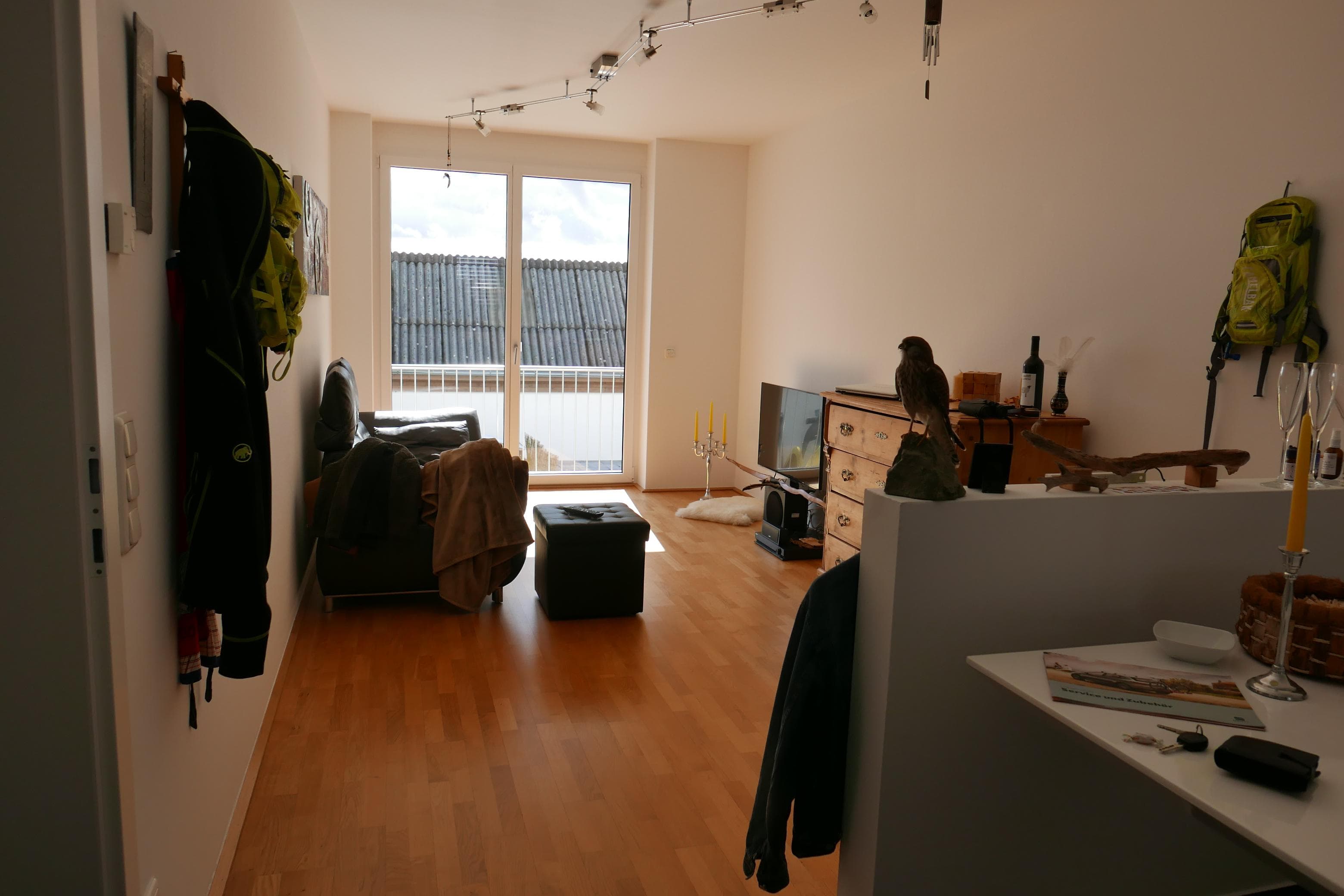Wohn(t)raum im Grünen - schöne, ruhige 57m2-Wohnung mit Loggia mit Blick ins Grünland